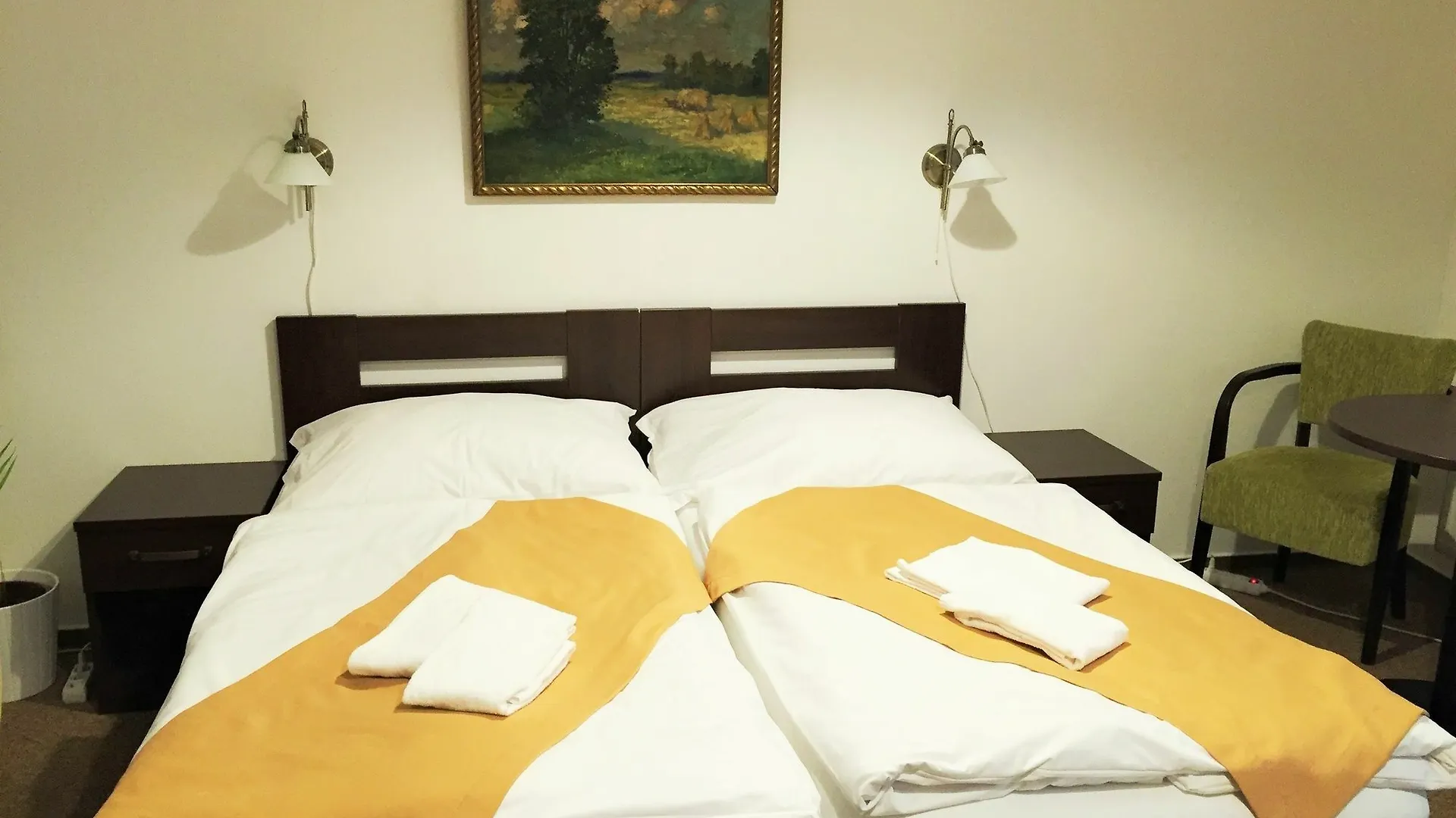 Old Prague House Bed & Breakfast